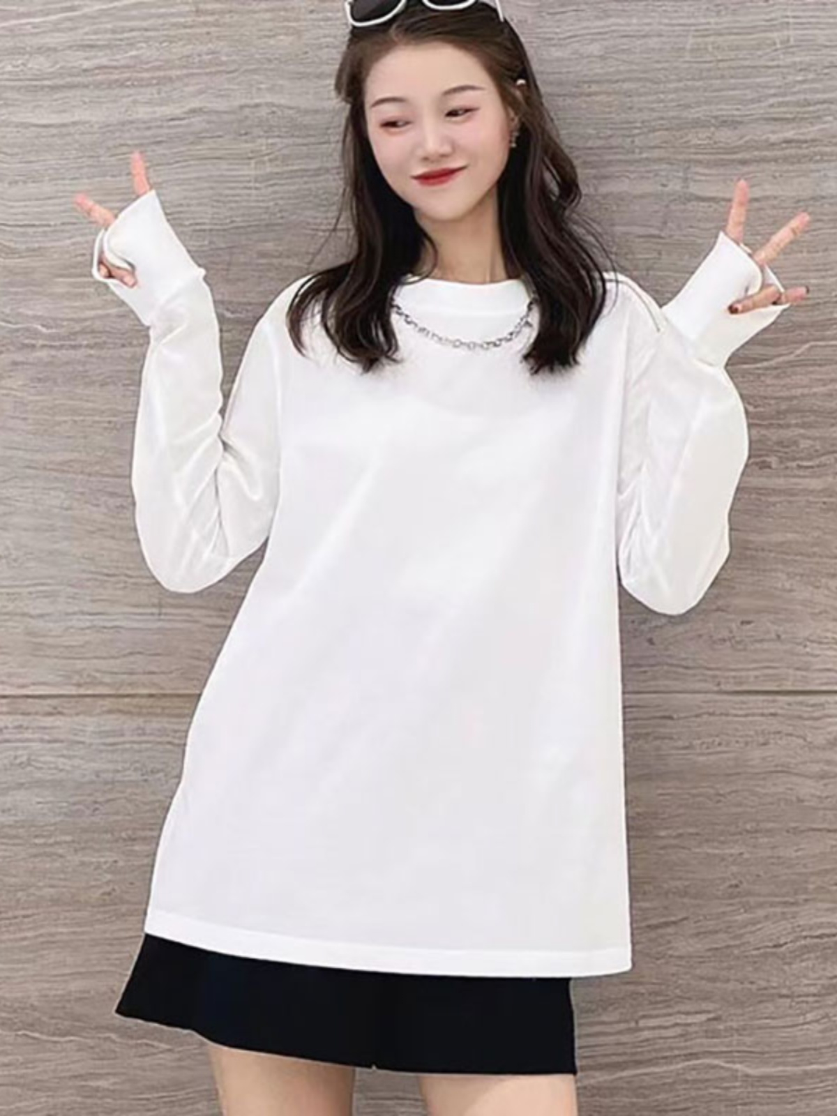 無地 Tシャツ チェーンネックレス付き長袖無地シャツ