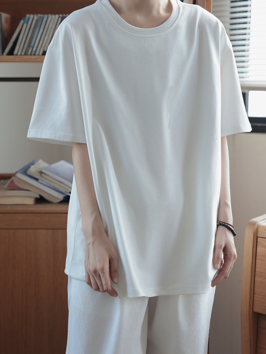 無地 Tシャツ すっきり着こなせる定番無地シャツ