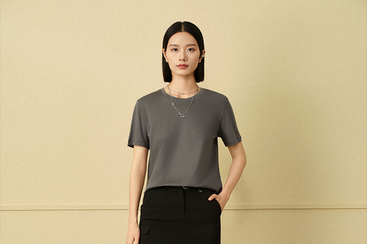 無地 Tシャツ レディース すっきりシルエット 上質素材 快適無地半袖