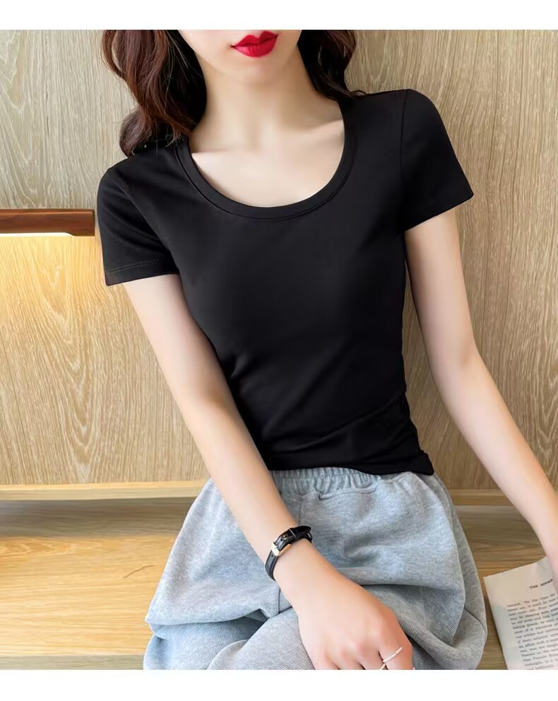 無地 Tシャツ 女性らしさ引き立つ丸首無地半袖