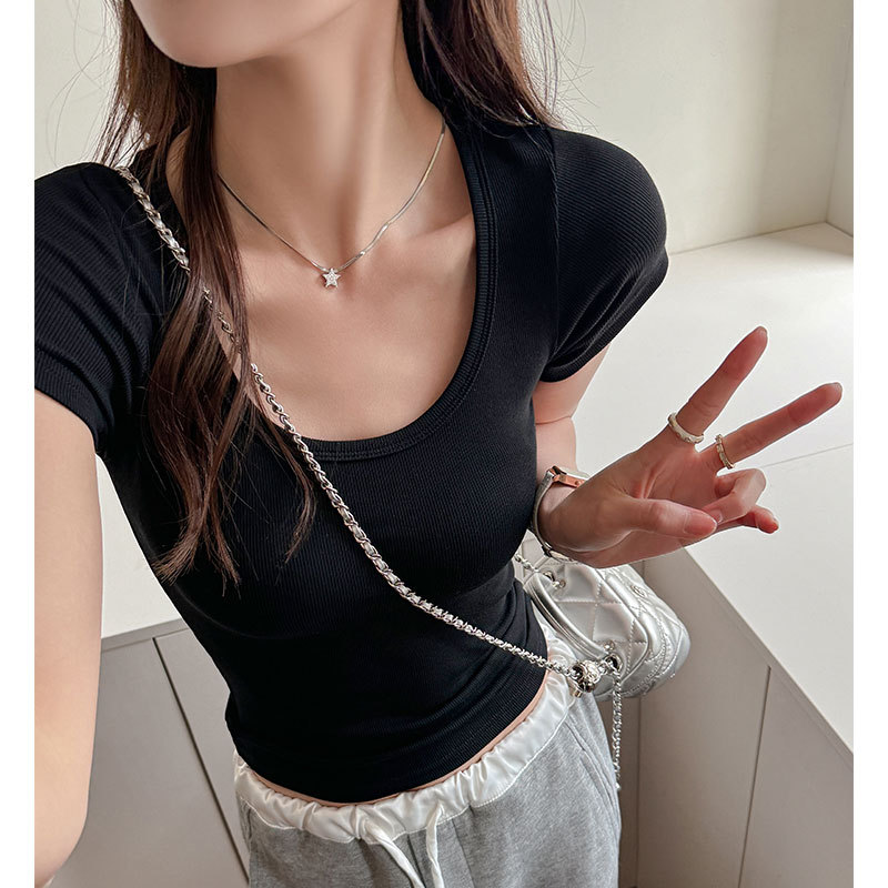無地 Tシャツ なめらか素材のスクエアネック半袖