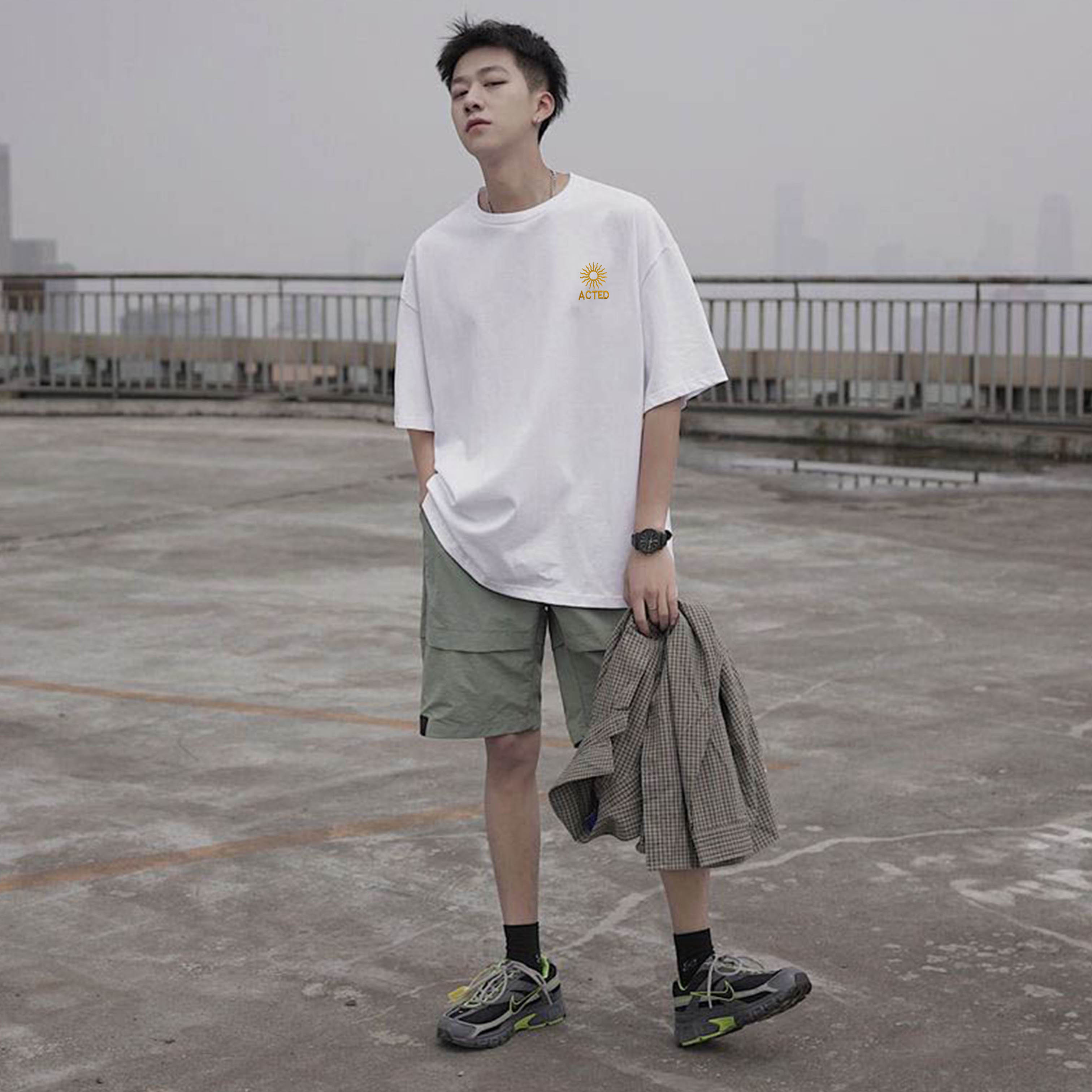 無地 白 t シャツ