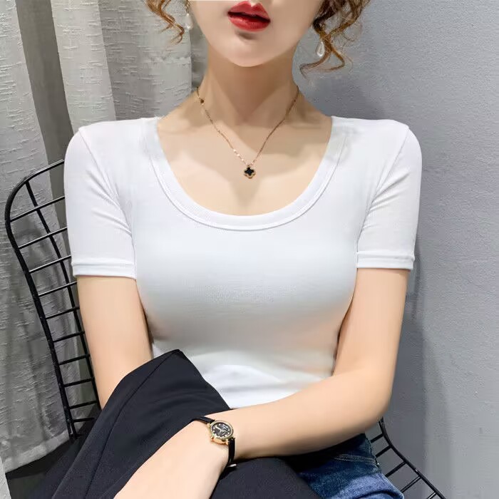 無地 Tシャツ 優美なラインの丸首リブカットソー