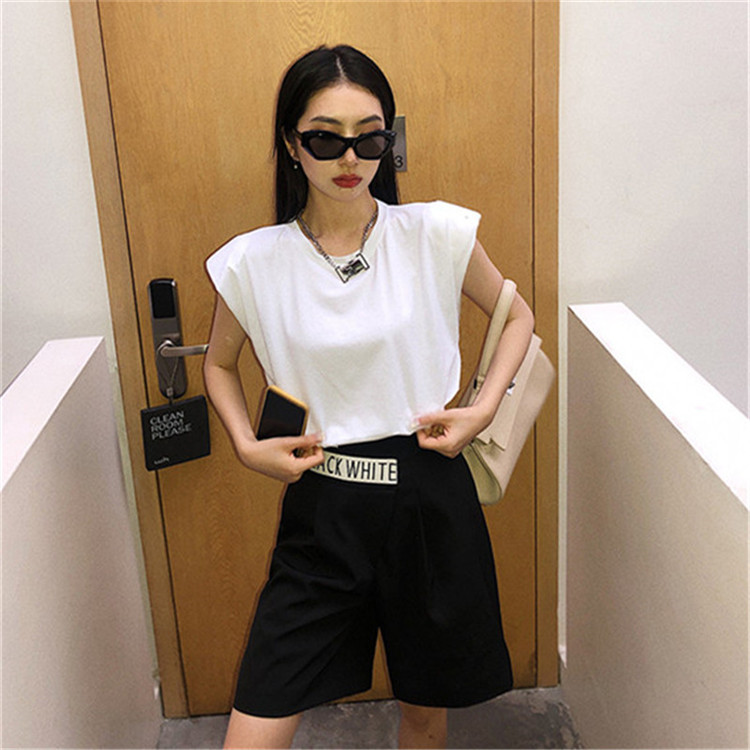 https://fulmo-img-server.com/simpletee/80aa7a88-ff98-496a-8e92-b67cebabbe7c.jpg