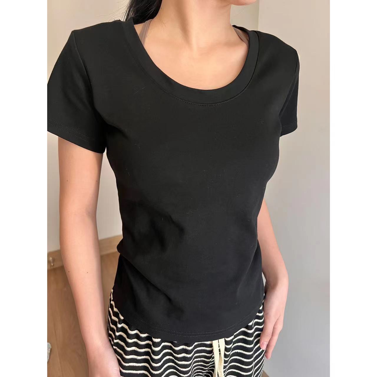 無地 Tシャツ なめらか素肌 ベーシック丸首半袖