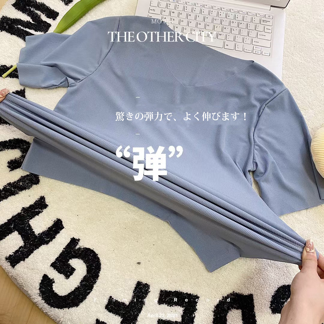 https://fulmo-img-server.com/simpletee/b351af5d-053f-4db9-85b5-45309e351dee.jpg