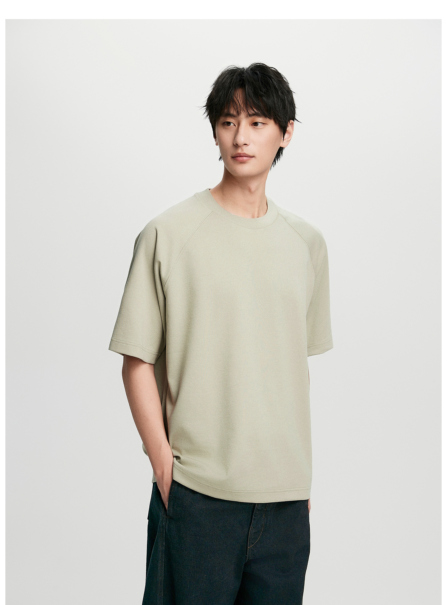 無地 Tシャツ シンプル 上質素材 ゆったりシルエット 半袖