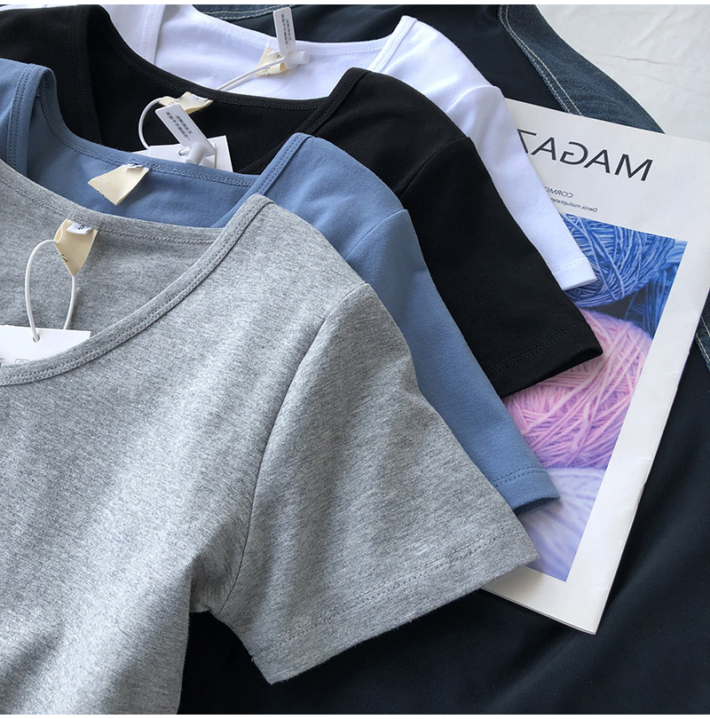 無地 Tシャツ 上品な印象の浅めVネック半袖