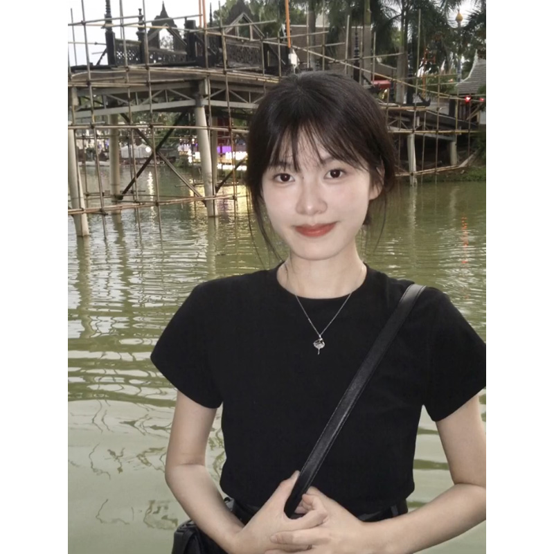 無地 Tシャツ シンプルやわらか丸首半袖