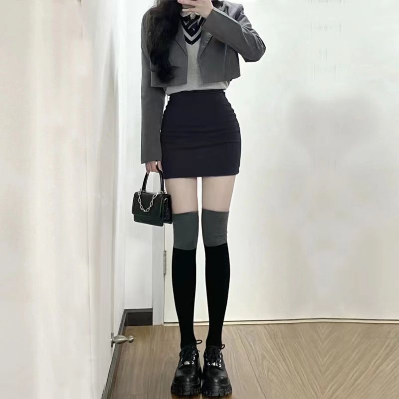 スカート すっきりシルエットタイトミニ