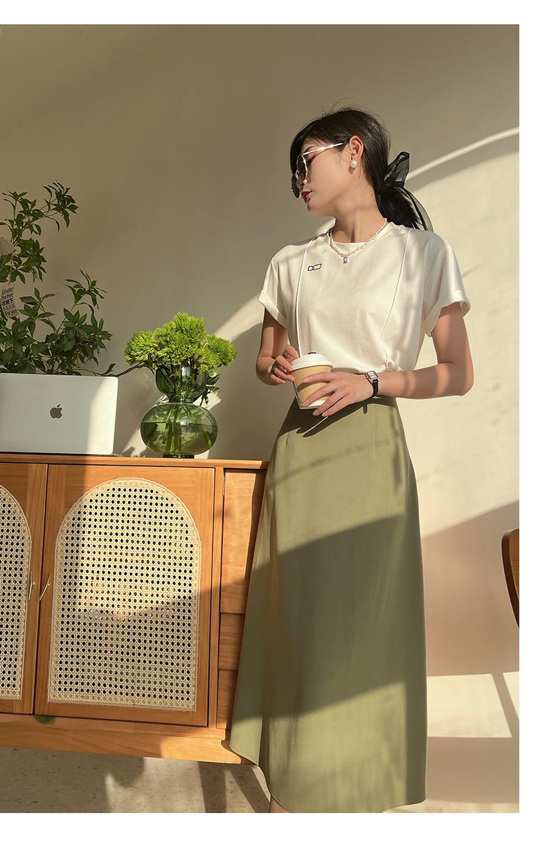 スカート すっきりシルエットロングスカート