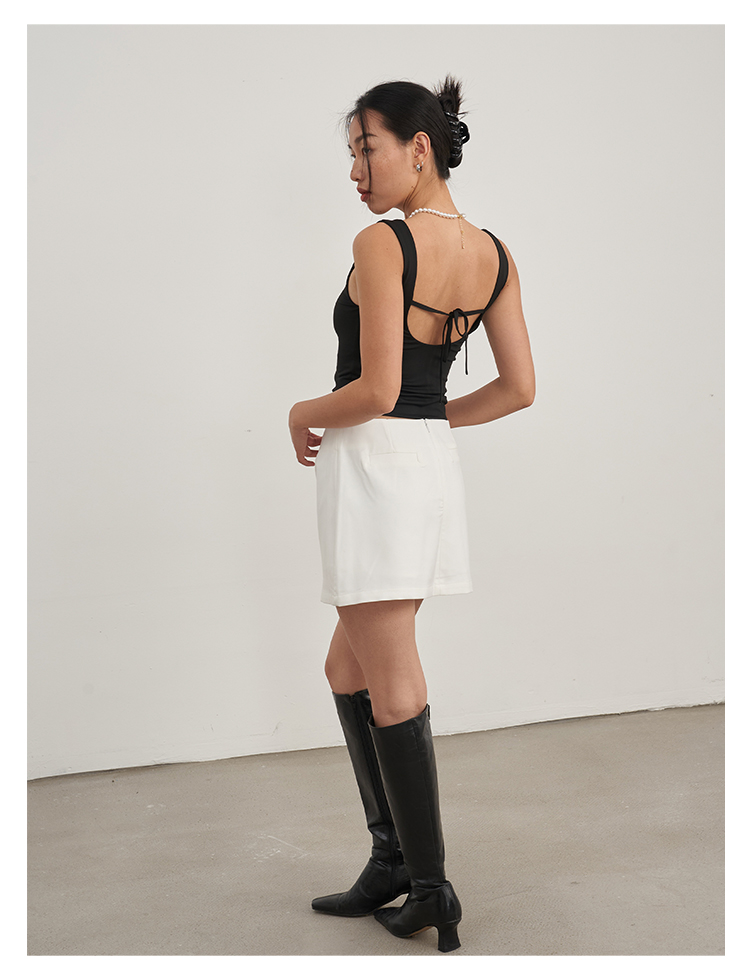 https://fulmo-img-server.com/skirtsalon/34561cce-b953-4c96-83b5-46afc8d54380.jpg