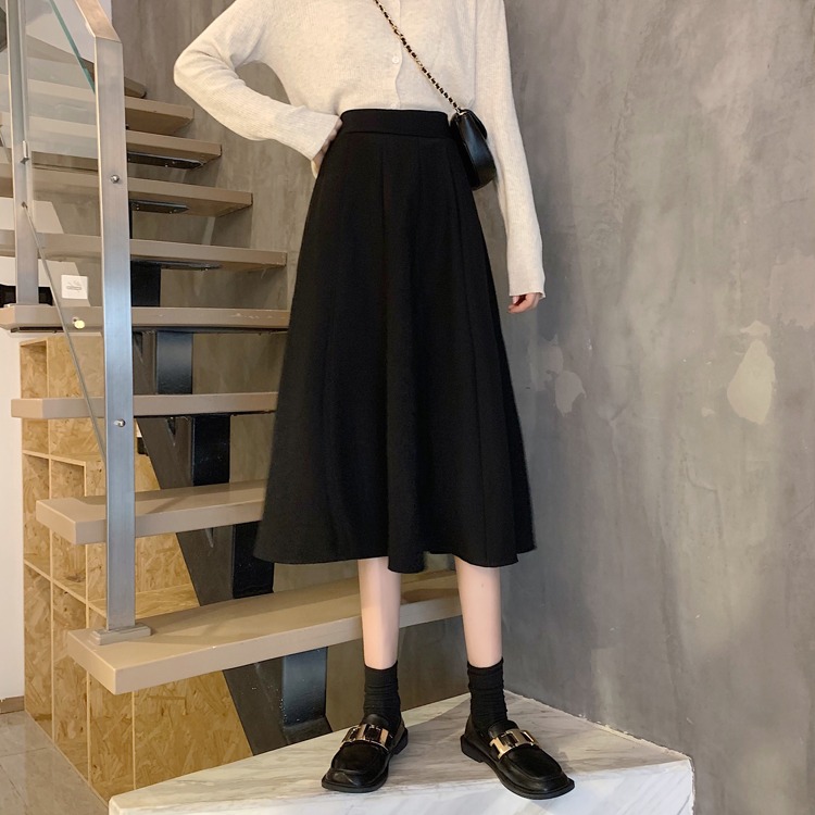 https://fulmo-img-server.com/skirtsalon/6f353684-d641-4f9d-9716-469fb2291791.jpg
