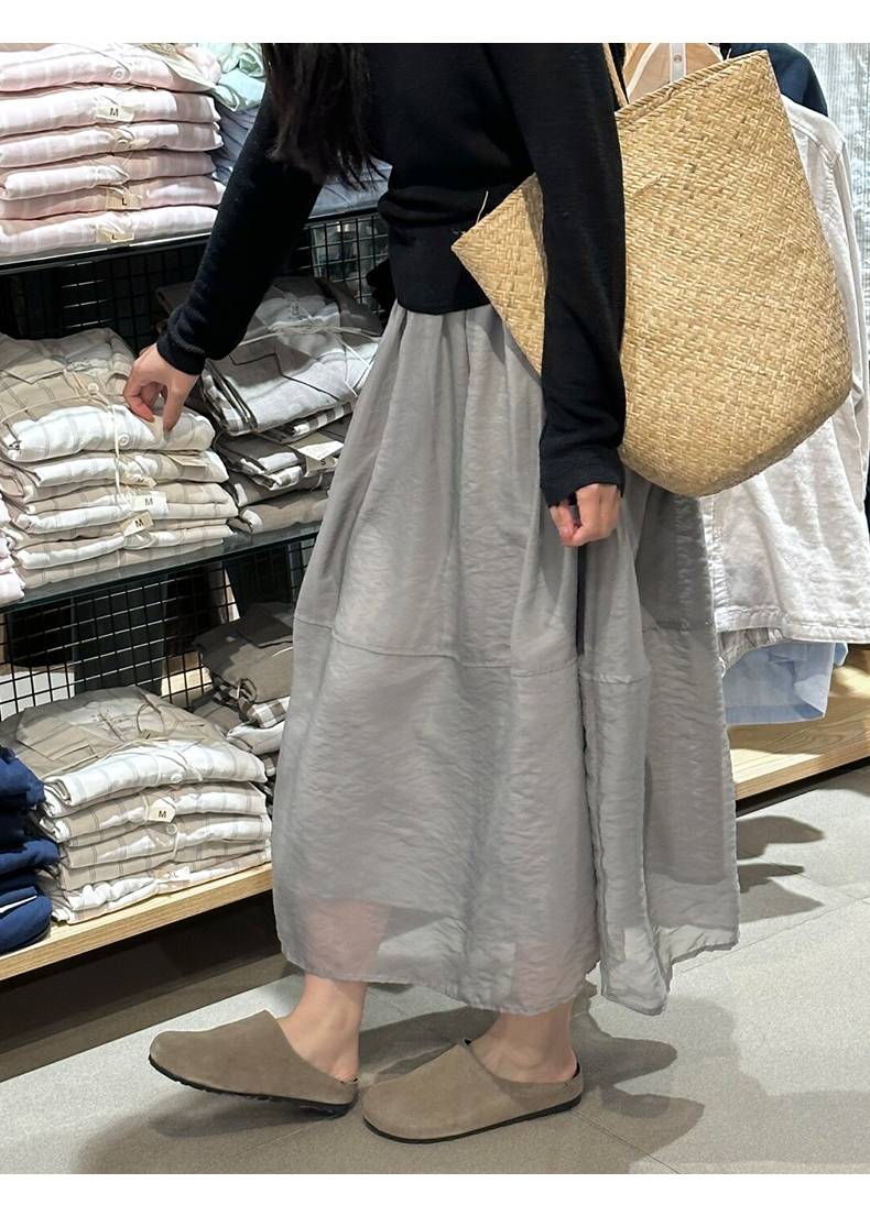 スカート ふんわり揺れるチュールロングスカート