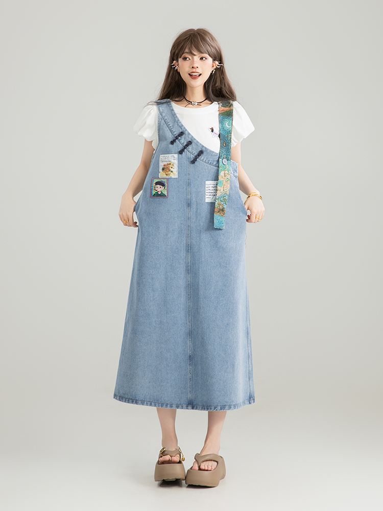 スカート ワッペン付き ゆったりデニムジャンパースカート