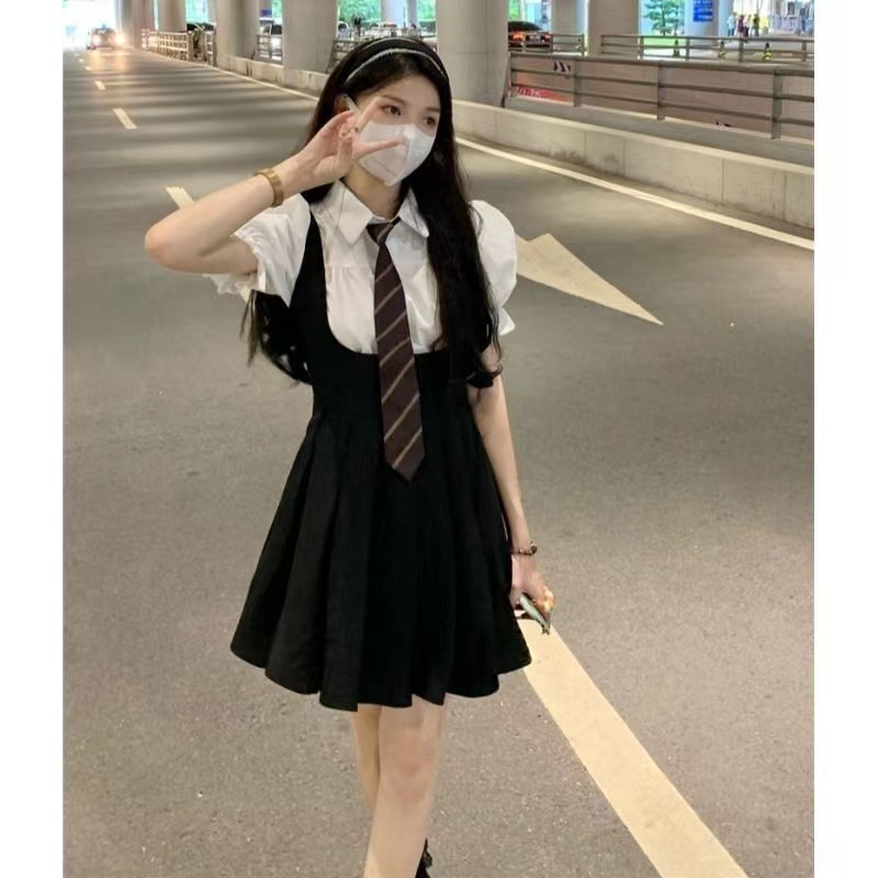 スカート 学園風プリーツジャンパースカート