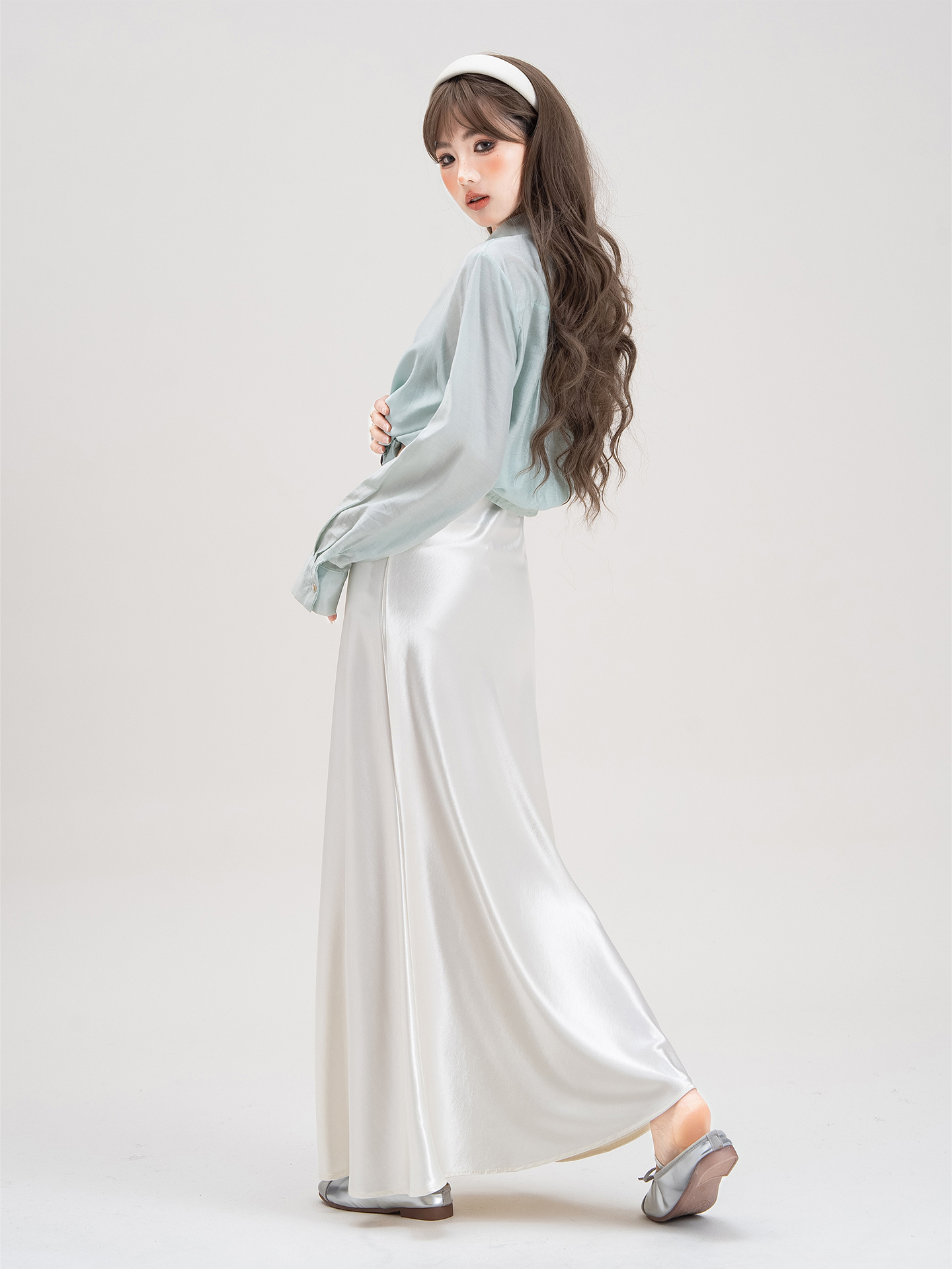 スカート 艶やかサテンマーメイドロングスカート
