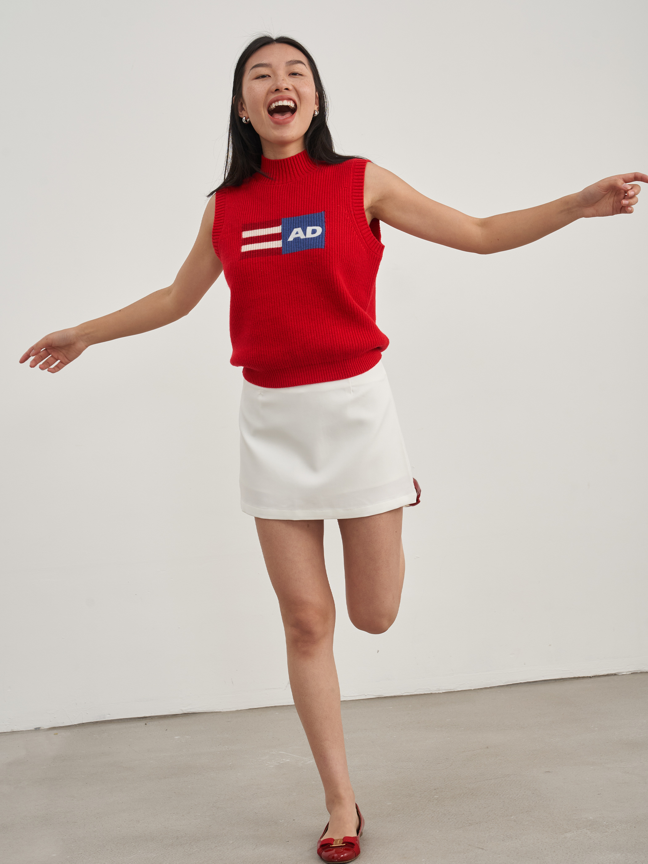 https://fulmo-img-server.com/skirtsalon/b93cc489-79d6-4dda-89fc-bc529c8b81c3.jpg