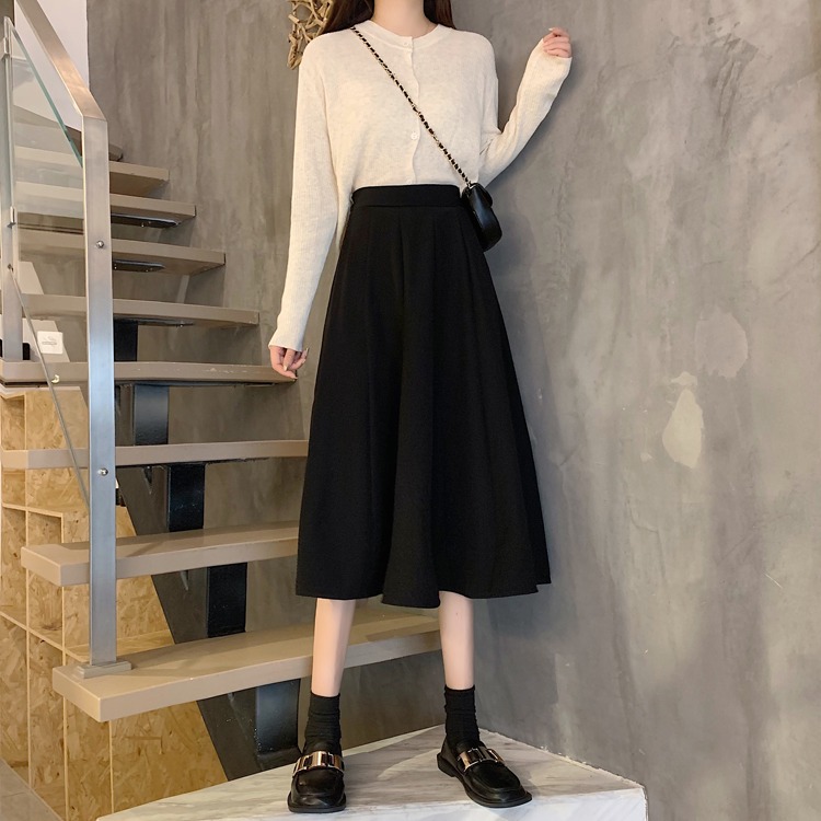 https://fulmo-img-server.com/skirtsalon/c029a988-1ebb-4dfb-b158-1eefcc1b9dba.jpg
