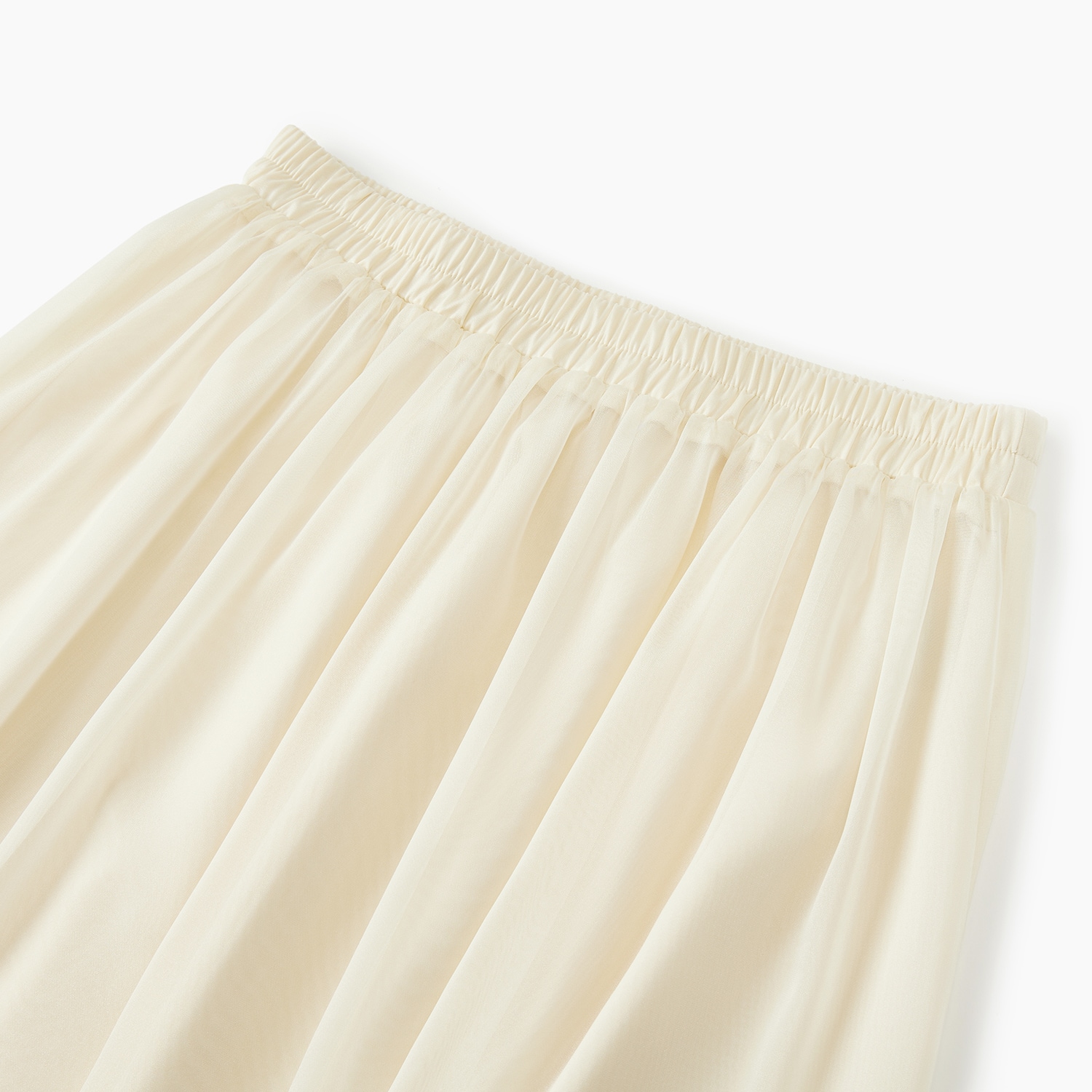 https://fulmo-img-server.com/skirtsalon/d0b72ae5-ee91-4518-94be-1260fcacc558.jpg