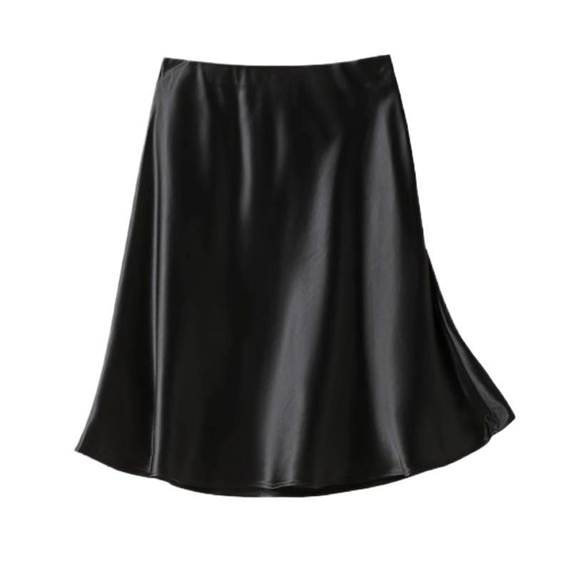 スカート なめらかシルエットサテンミニスカート
