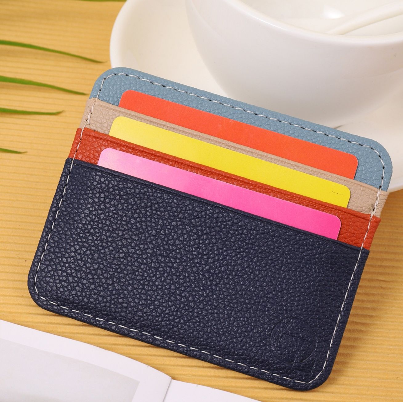 フラグメント ケース 本革調薄型多機能クレジットカードケース