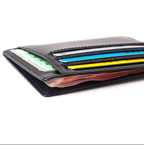 フラグメント ケース ブラック 薄型本革二つ折り札入れカード段付き