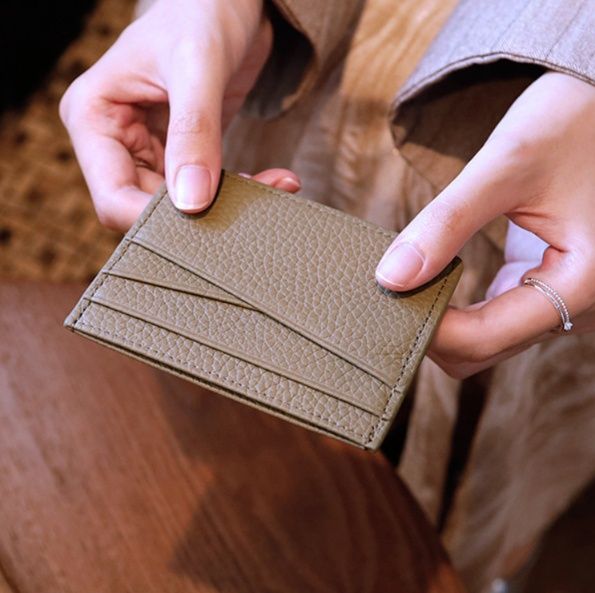 フラグメント本革型押しレザー薄型クレジットカードケース