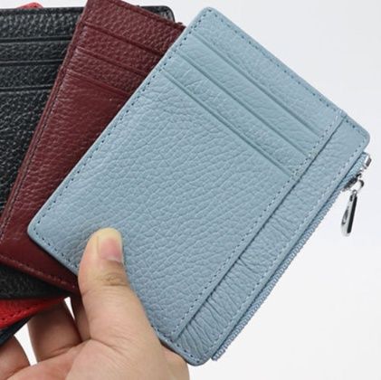 フラグメント ケース ブルー 本革シボ型押しファスナー付き