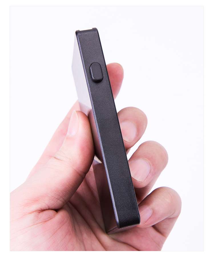  RFIDブロック機能付き薄型カードケース