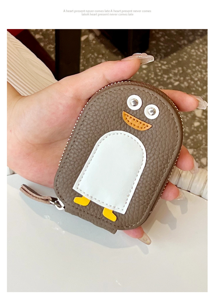 フラグメントケース 動物モチーフ ファスナー名刺入れ