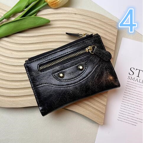 フラグメント ケース クレジットカードケース コンパクト財布 小銭入れ付き 合成皮革