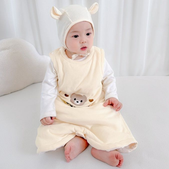 スリーパー くま刺繍付き袖分離型新生児用スリーパー