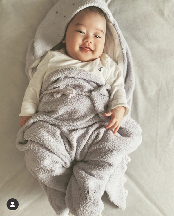 スリーパー ふわふわ恐竜フリーススリーパー赤ちゃん用