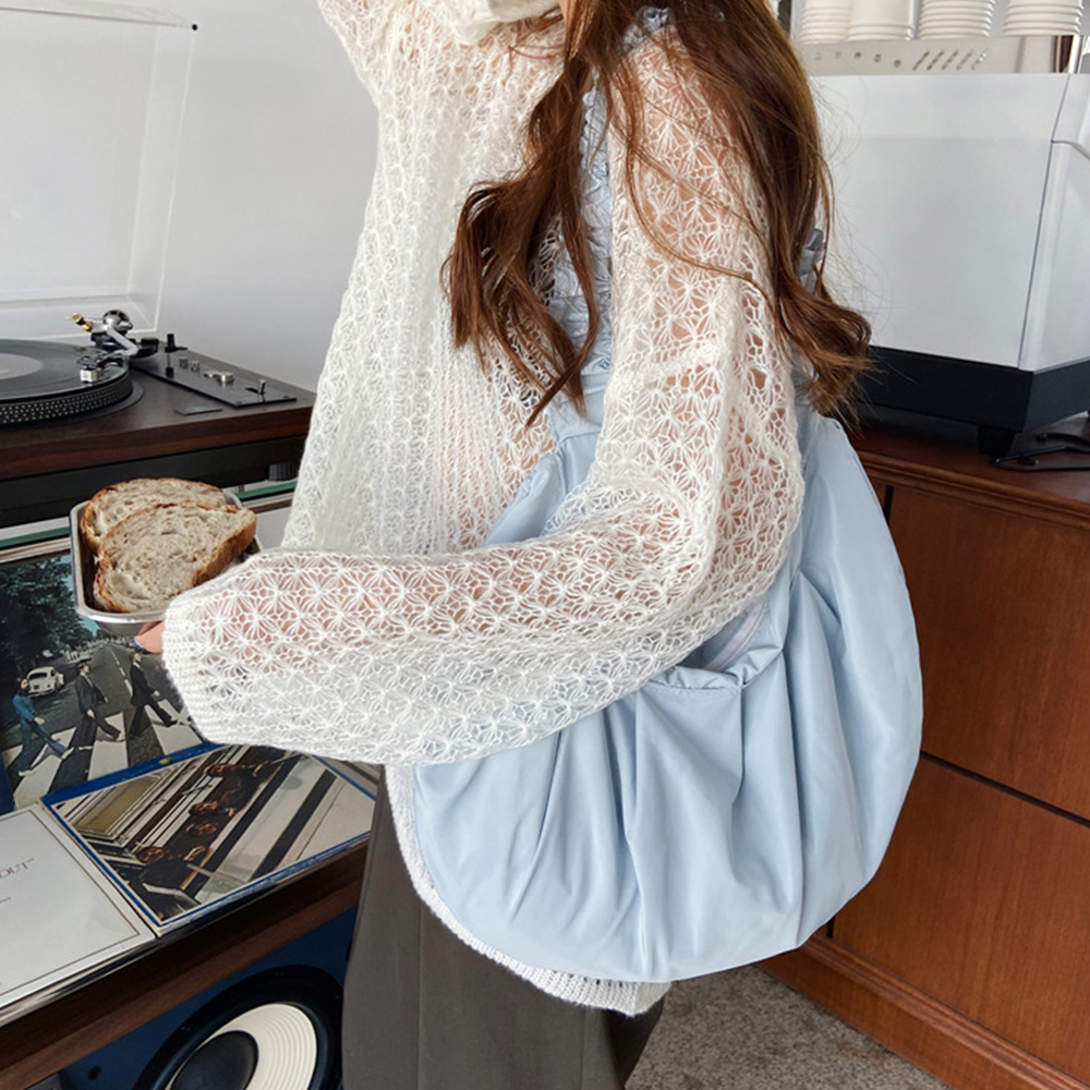 https://fulmo-img-server.com/slimshoulder/0933588c-1b9d-4dcf-8384-20353d777a00.jpg