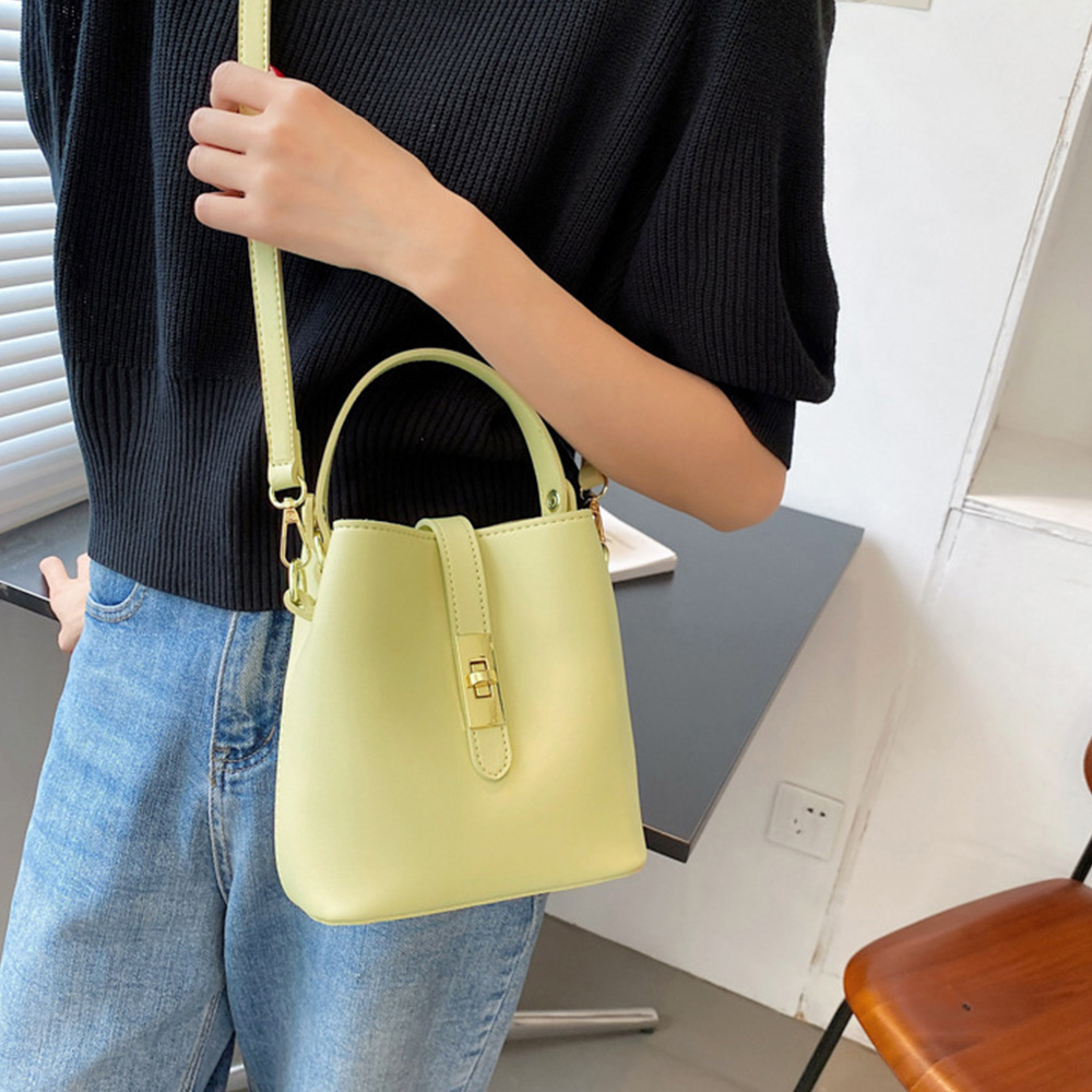 https://fulmo-img-server.com/slimshoulder/0c1ce7e0-eb65-4e26-8d63-1667c705651e.jpg