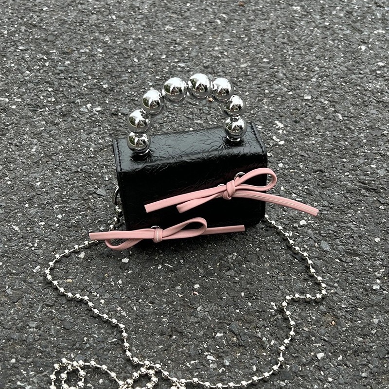 ミニ ショルダーバッグ パール持ち手リボン付き　レディース