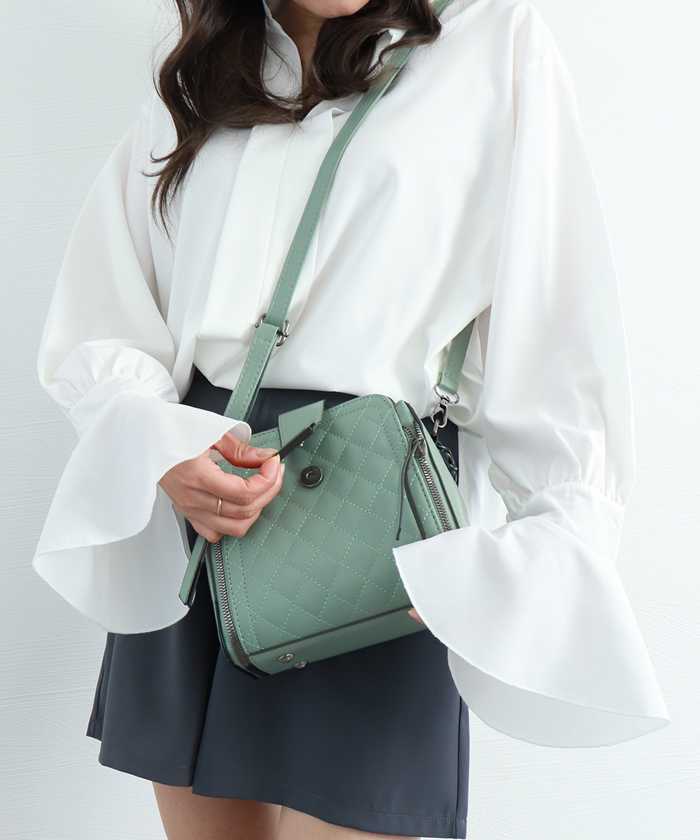 https://fulmo-img-server.com/slimshoulder/0ce12085-5fb4-4771-80ff-d8a2f2dd4bf7.jpg
