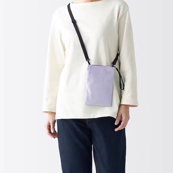 https://fulmo-img-server.com/slimshoulder/1747284883362_hmsk2afi_pvsnte5w.jpeg