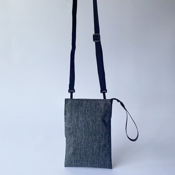 https://fulmo-img-server.com/slimshoulder/1747285072120_kebt9171_2jyatp4b.jpeg