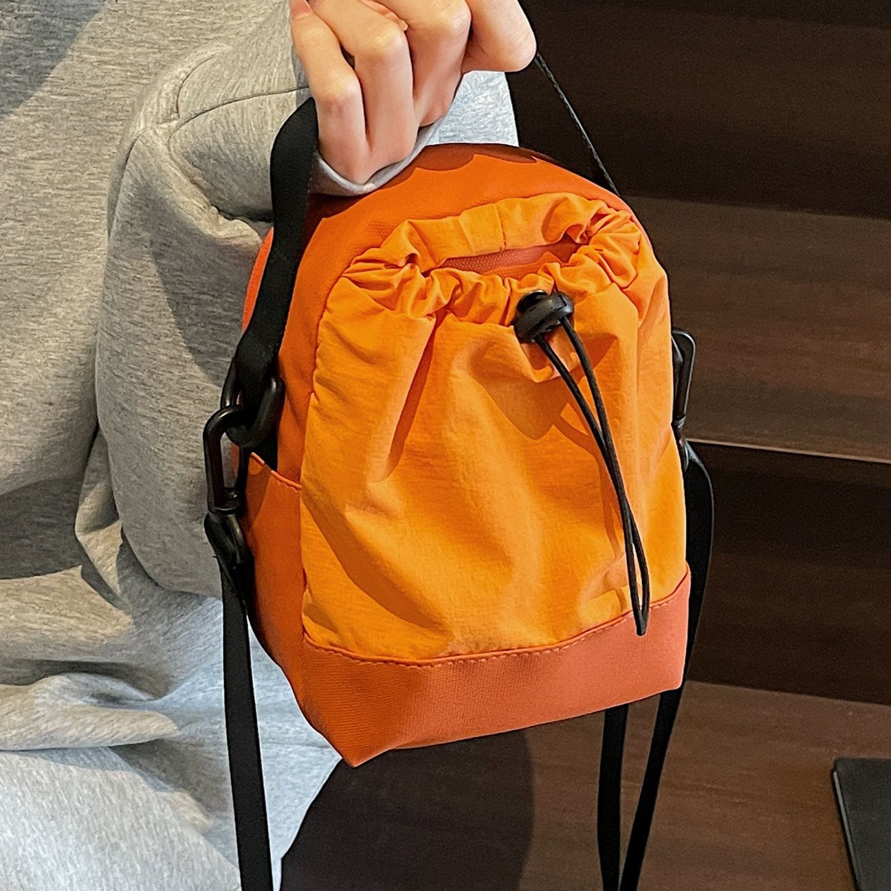 ショルダー バッグ ミニ シンプル 巾着型 ミニショルダー