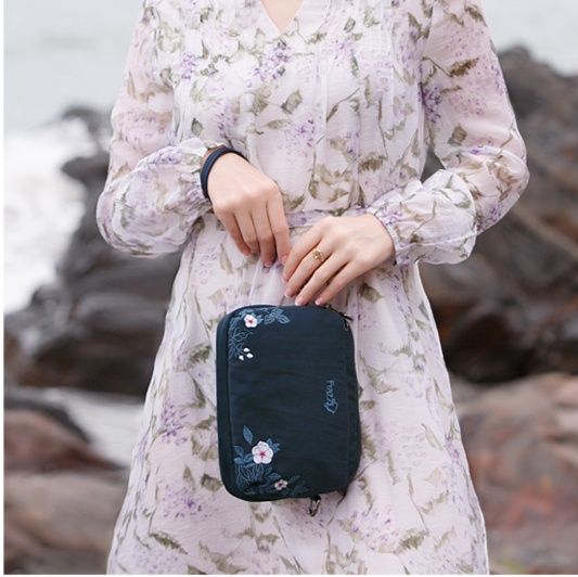 ショルダー バッグ ミニ 花刺繍 コンパクトショルダーバッグ