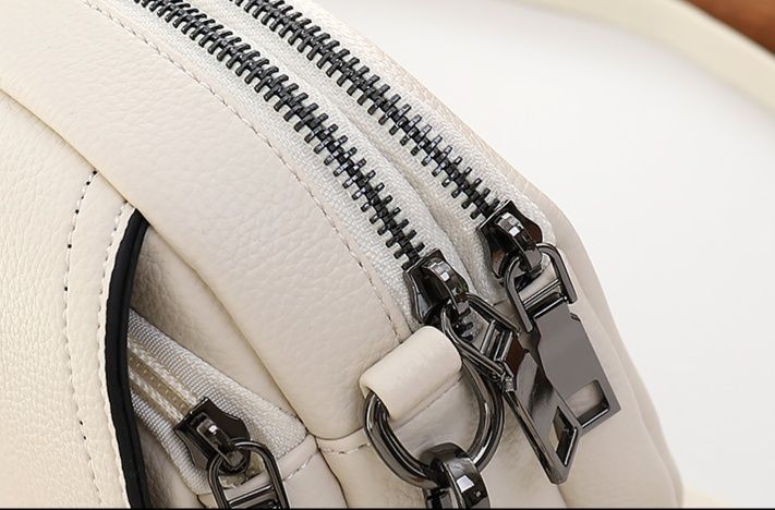 https://fulmo-img-server.com/slimshoulder/1756630441171_7thgdfv9_53ceux0m.jpeg