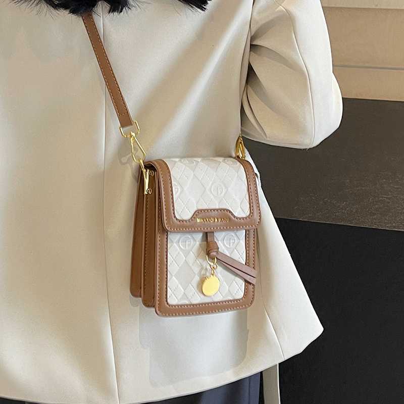 おしゃれなショルダーバッグミニで魅せる！毎日使いたくなる5選