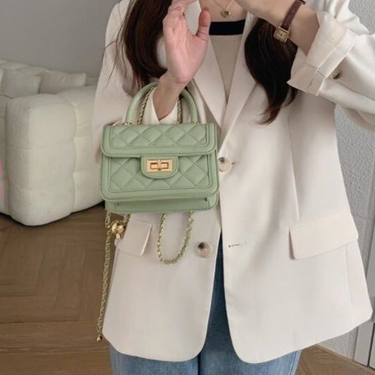 https://fulmo-img-server.com/slimshoulder/1759543589215_w1m6m38u_rp4g6itx.jpeg