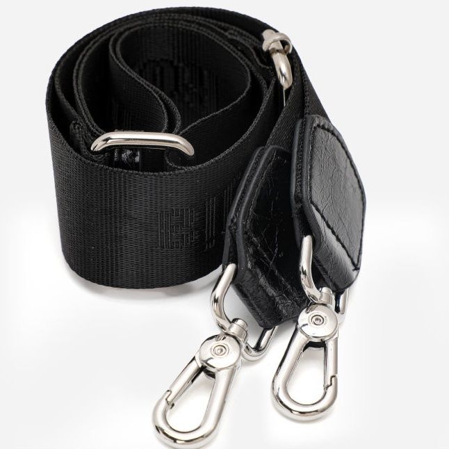 型押しレザー調ミニショルダーバッグ 玉飾り付き