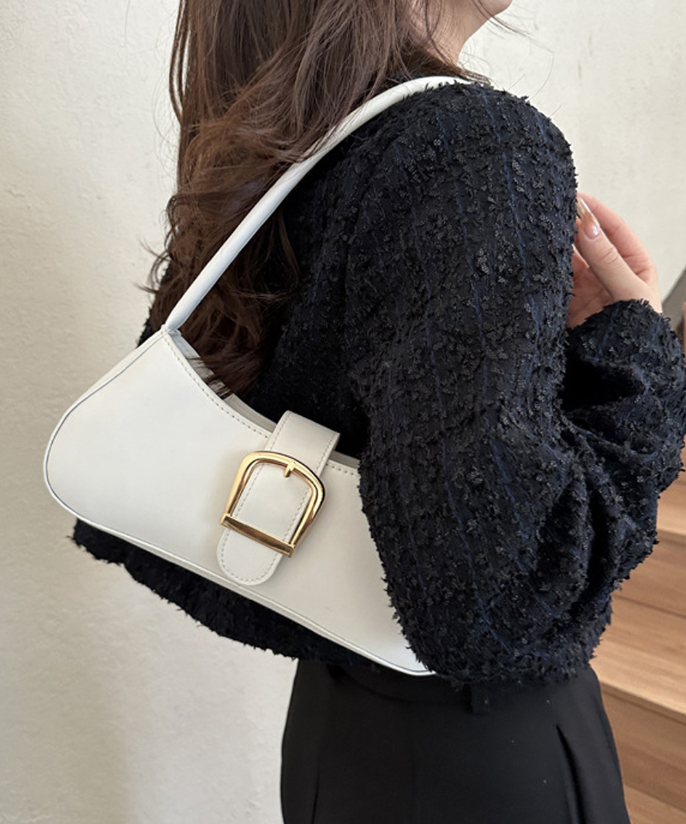 https://fulmo-img-server.com/slimshoulder/233192c9-9bec-4f75-9199-f7b7be481872.jpg
