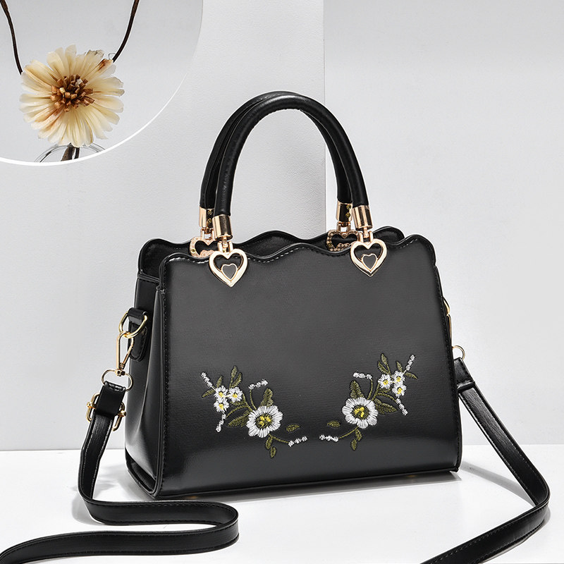 ミニ ショルダーバッグ 花刺繍ハート金具付き二つ持ちミニハンドバッグ