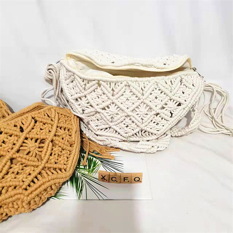https://fulmo-img-server.com/slimshoulder/2efd4470-16ed-46ae-a435-533b173bfbb7.jpg