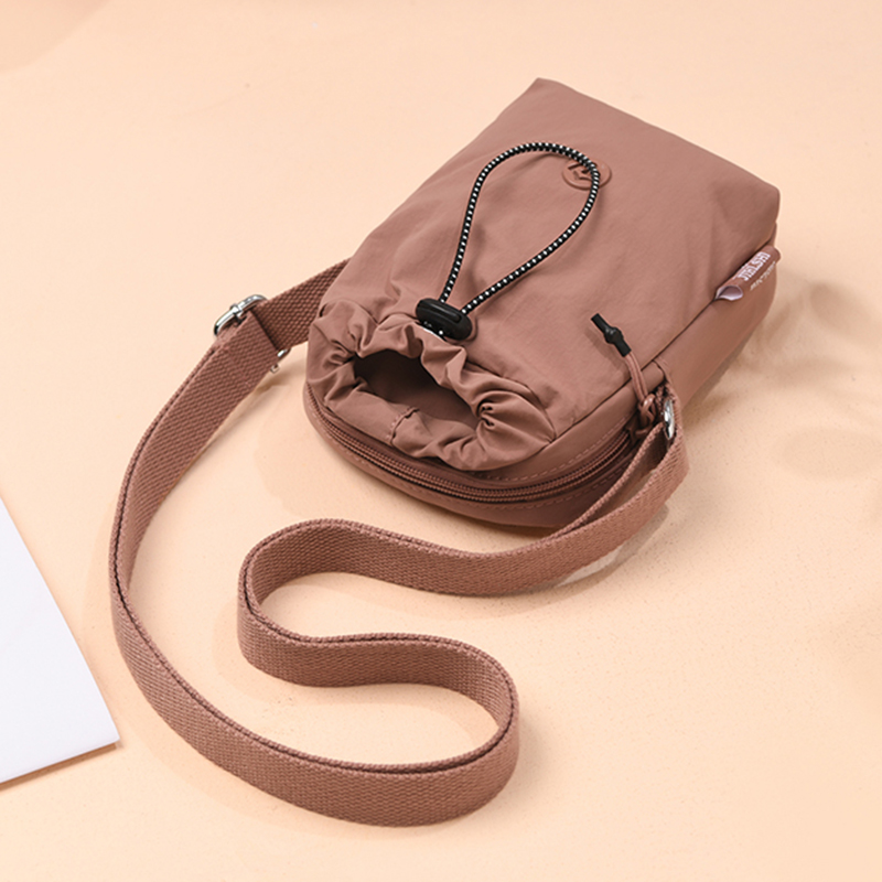 https://fulmo-img-server.com/slimshoulder/36c582e7-73a8-48c9-ad61-dda1d6a26c6d.jpg